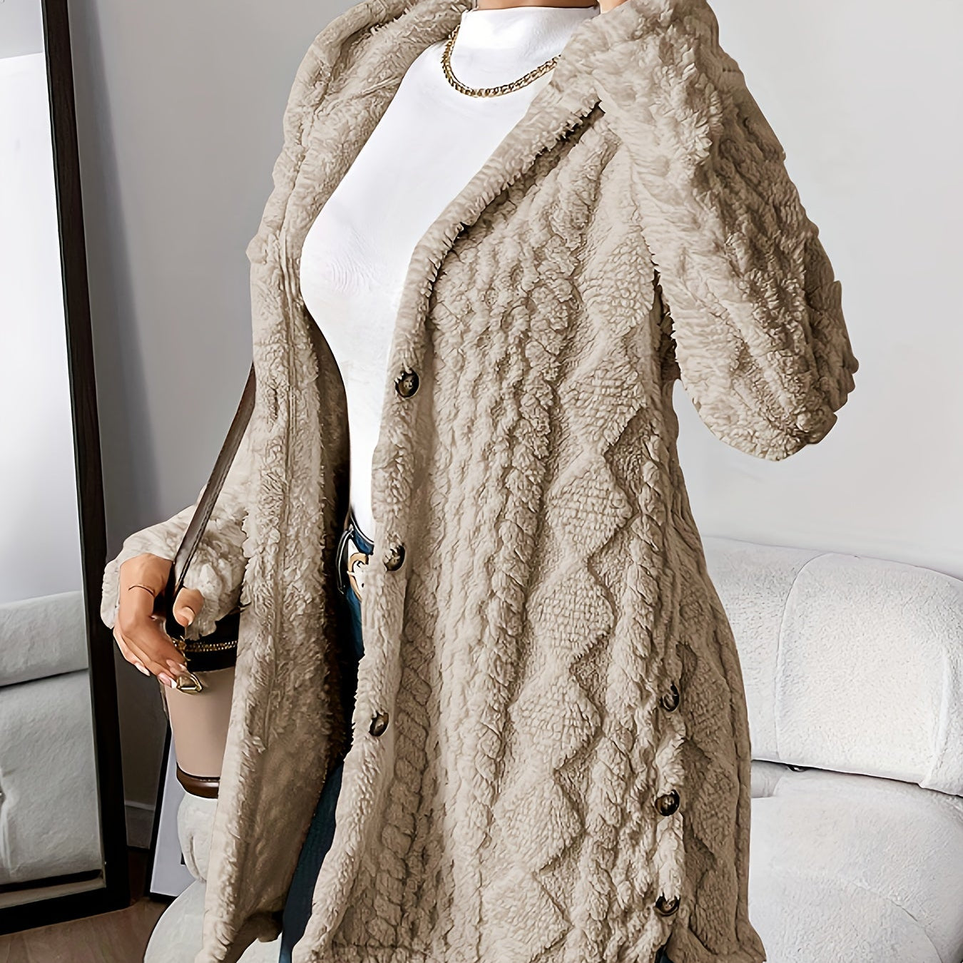 Sara - Fluffy Hooded Jacket