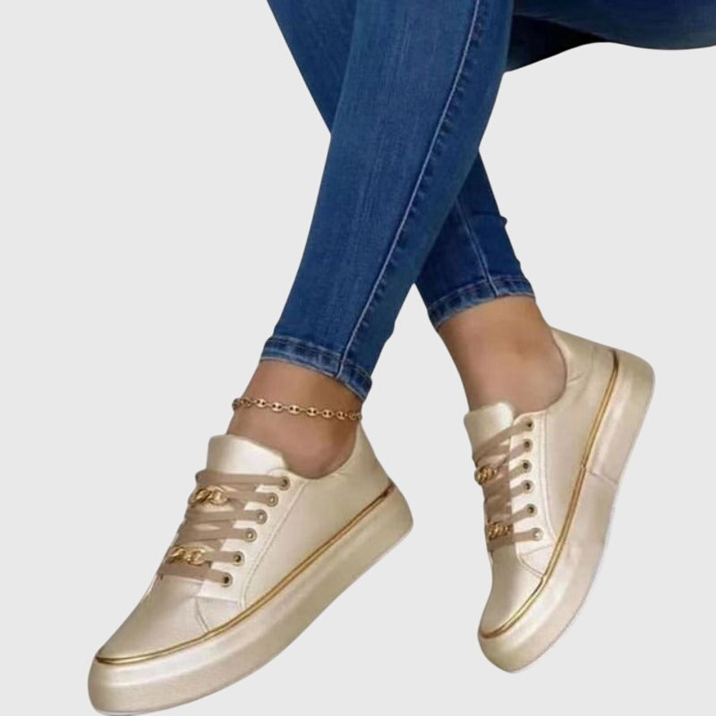 Estelle | Chain-Trim Platform Trainers