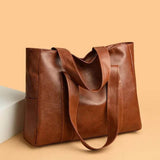Frida's Slim Essentials | Shoulder Bag
