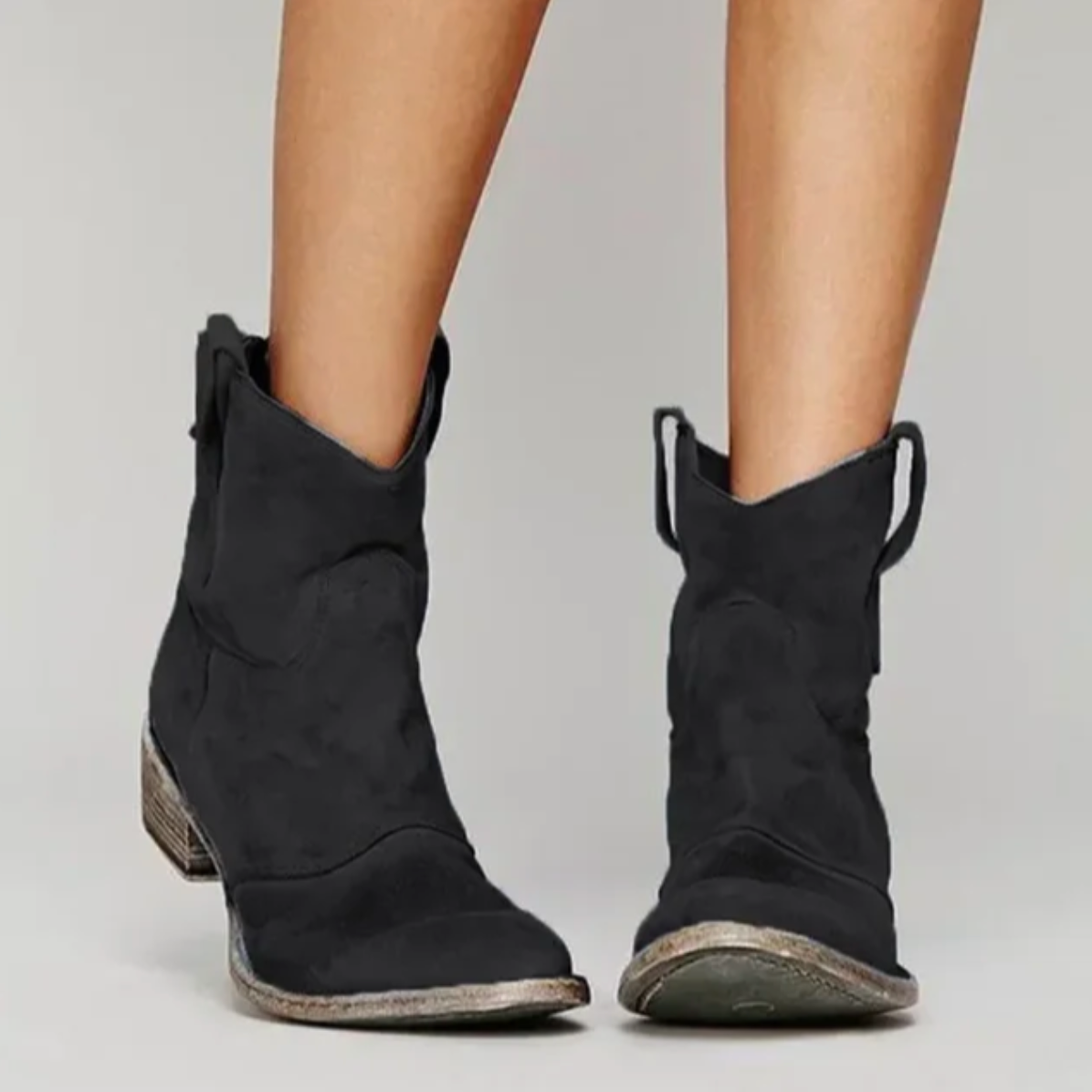 Hazel | Western-Style Suede Ankle Boots