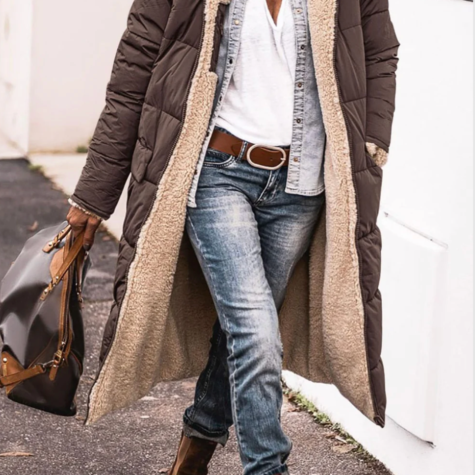Tânia - Warm Reversible Cape