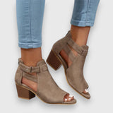 Nadine – Sandal with Thick Heels