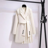 LOUISA | ELEGANT COAT WITH PLEATED DETAILS