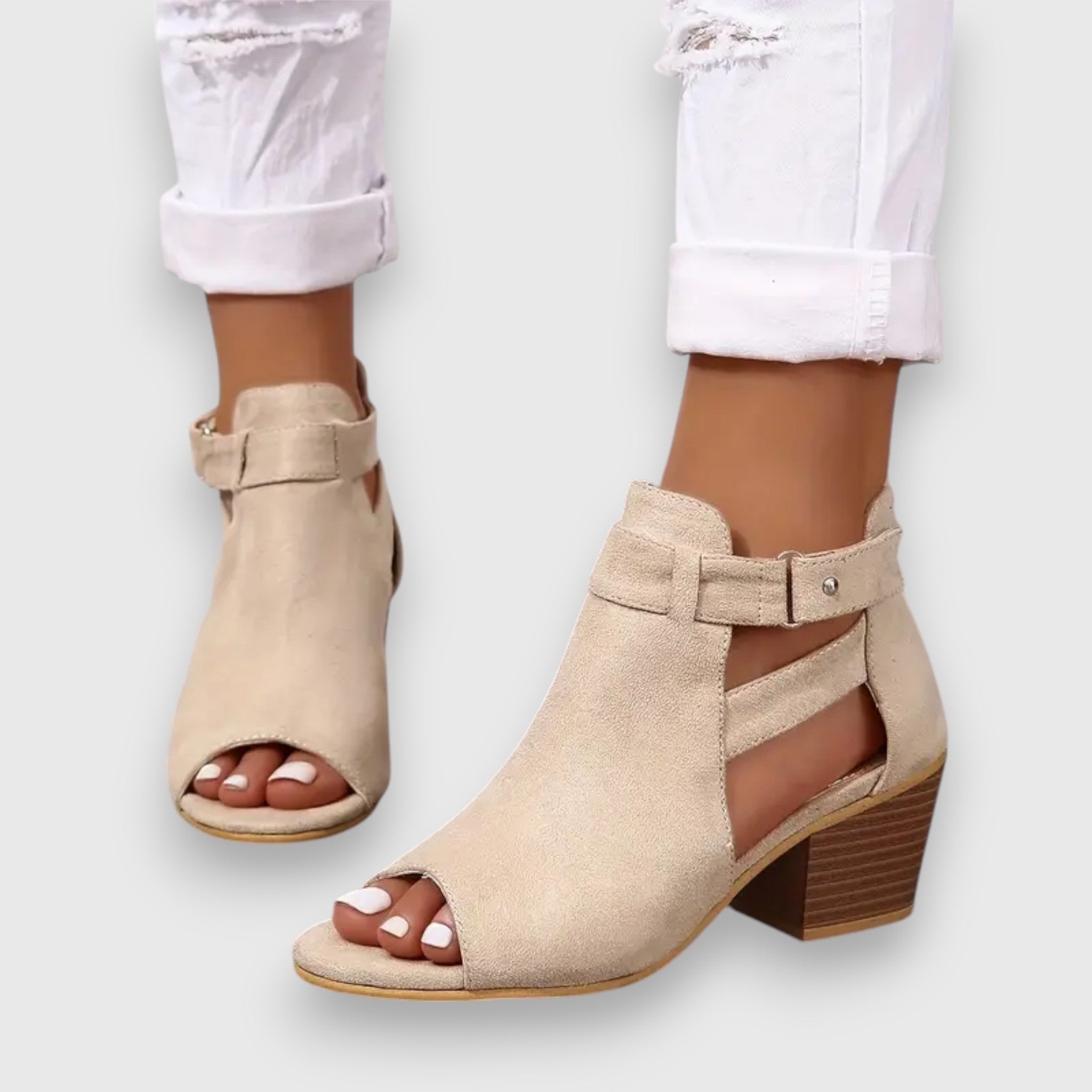 Nadine – Sandal with Thick Heels