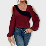 Scarlett – Blouse with Rectangular Neckline