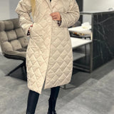 Kendall | Elegant, figure-flattering winter coat – Warm without bulk, with leopard lining